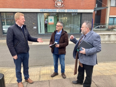 Local MP, Oliver Dowden CBE, met with Cllr Morris Bright MBE and Cllr Harvey Cohen to discuss the local plan.